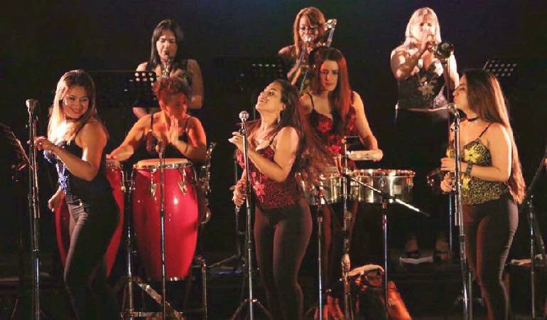 Lo Más Caracol: 25 años de la Orquesta Canela