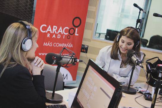 “Es increíble como tantos colombianos me recuerdan, ese reinado está marcado en la mente de los colombianos, me siento satisfecha de que la gente después de varios años se enfocan en lo que hago como periodista, es muy bonito porque es sentir el afecto y el cariño”, mencionó la periodista. “Es increíble como tantos colombianos me recuerdan, ese reinado está marcado en la mente de los colombianos, me siento satisfecha de que la gente después de varios años se enfocan en lo que hago como periodista, es muy bonito porque es sentir el afecto y el cariño”, mencionó la periodista.