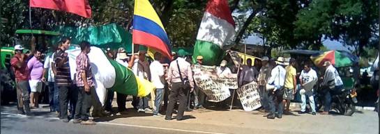 Protesta en el Huila. Policía garantiza la movilidad. Protesta en el Huila. Policía garantiza la movilidad.