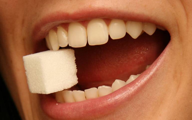 La caries, una enfermedad crónica que ha afectado al 99% de los colombianos