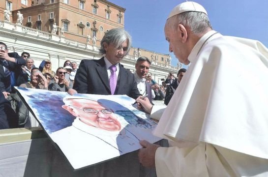 Bendición y firma del papa Francisco, eso obtuvo el cuadro de un pintor colombiano: Bendición y firma del papa Francisco, eso obtuvo el cuadro de un pintor colombiano Bendición y firma del papa Francisco, eso obtuvo el cuadro de un pintor colombiano: Bendición y firma del papa Francisco, eso obtuvo el cuadro de un pintor colombiano