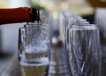Emiliano Strático, el hombre que le elige los vinos a Falcao García