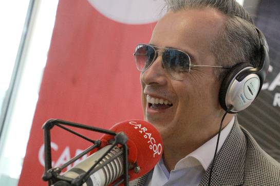 Jorge Enrique Abello presenta la obra Tan Galan: Jorge Enrique Abello en un papel no “Tan Galán” Jorge Enrique Abello presenta la obra Tan Galan: Jorge Enrique Abello en un papel no “Tan Galán”