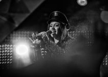Cardi B La estrella del rap anunció en un show que esta embarazada
