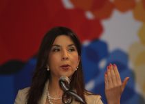 Nueva convocatoria para que maestros estudien posgrados