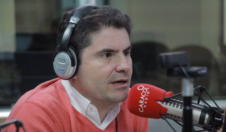 HORA 20 opiniones sobre fiscal Moreno extradición: Hacer lo posible para que Moreno diga en el país todo lo que sabe: Henao