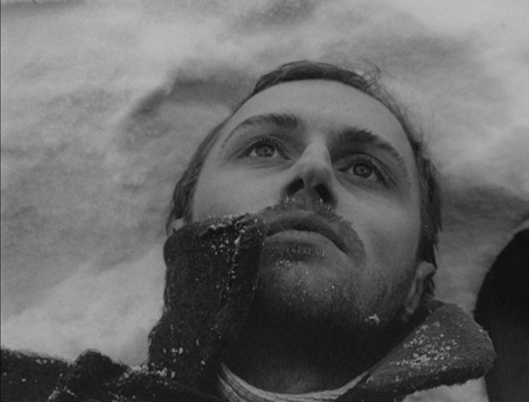 La Ascensión, película rusa de 1977: La Ascensión, una emotiva historia de guerra y supervivencia
