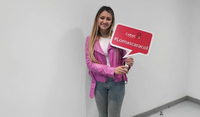 Lo Más Caracol: Ana Ro revive el bolero con un “Cobarde amor”