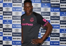 "Espero sacarme la espina del Barcelona, algún día": Yerry Mina