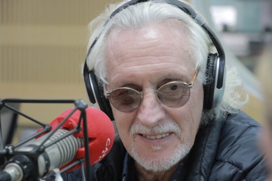 Nito Mestre sorprendió con su presentación en Bogotá Nito Mestre sorprendió con su presentación en Bogotá