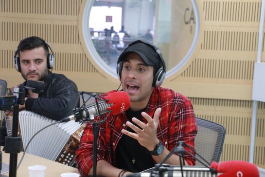 Beto Villa está de estrenos, con música y programa de televisión Beto Villa está de estrenos, con música y programa de televisión