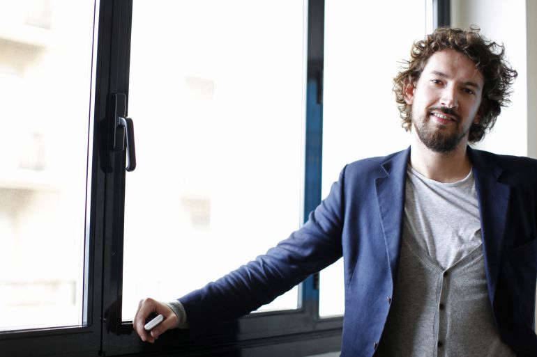 Pedro Aguilera, director de cine: Pedro Aguilera: "Quiero mostrar el abuso de poder de las imágenes"