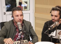 Una Serenata Al Oído con Alkilados