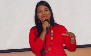 Yadira Rosa Vidal hace parte de las invitadas al 35o. versión del "Encuentro de Poetas Colombianas del Museo Rayo". Yadira Rosa Vidal hace parte de las invitadas al 35o. versión del "Encuentro de Poetas Colombianas del Museo Rayo".