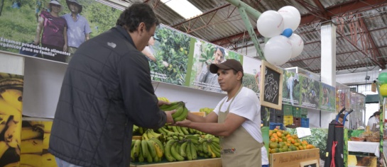 Mercado en Kennedy Mercado en Kennedy