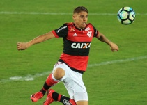 Gustavo Cuéllar:"Me siento muy querido por los hinchas del Flamengo"