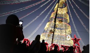 Bogotá se ilumina para propios y turistas en la época mas linda del año. Bogotá se ilumina para propios y turistas en la época mas linda del año.