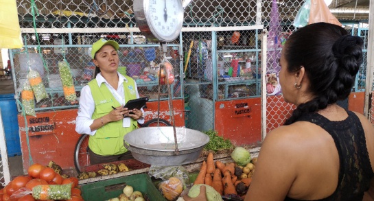 Banco Agrario ayuda a vendedores ambulantes afectados por la cuarentena Banco Agrario ayuda a vendedores ambulantes afectados por la cuarentena