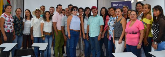 Abejas, producción miel, medio ambiente: Proyecto apícola colombiano se destaca en premios Latinoamérica Verde Abejas, producción miel, medio ambiente: Proyecto apícola colombiano se destaca en premios Latinoamérica Verde