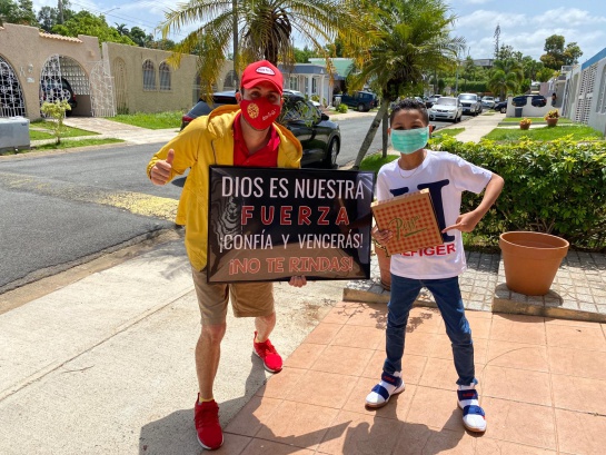 Pedro Rodríguez: Profesor de Puerto Rico se robó el corazón de sus estudiantes Pedro Rodríguez: Profesor de Puerto Rico se robó el corazón de sus estudiantes