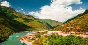 El departamento de Santander tiene hermosos sitios para visitar uno de ellos el Parque Nacional del Chicamocha. El departamento de Santander tiene hermosos sitios para visitar uno de ellos el Parque Nacional del Chicamocha.