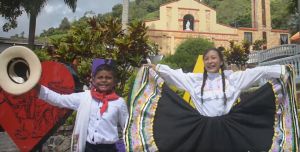 Los niños son grandes protagonistas de este encuentro cultural Los niños son grandes protagonistas de este encuentro cultural