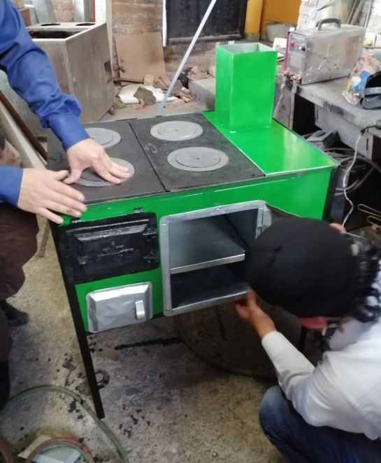 Las eco-estufas que entregan a campesinos en Boyacá. Las eco-estufas que entregan a campesinos en Boyacá.