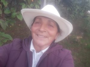 Luz Marina Canaría V, cultivadora de Mora uva en Tuta, Boyacá. Luz Marina Canaría V, cultivadora de Mora uva en Tuta, Boyacá.