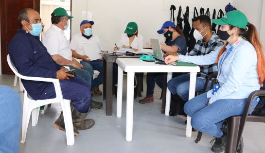 El trabajo por la certificación. El trabajo por la certificación.