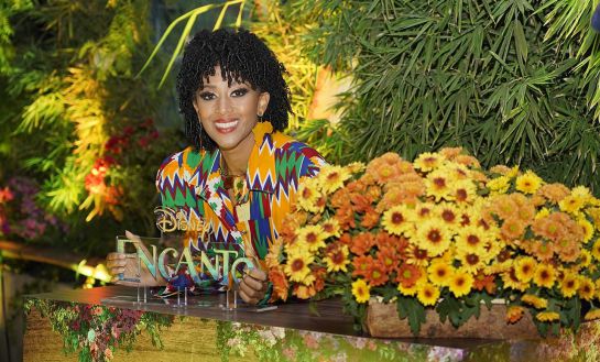 "Quería que la belleza del cabello afro luciera en algunos personajes de Encanto y así sucedió" "Quería que la belleza del cabello afro luciera en algunos personajes de Encanto y así sucedió"