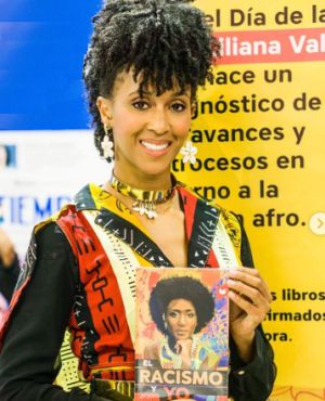 Su lucha por salir adelante no es solo su historia, es la historia de muchos colombianos y colombianas. Su lucha por salir adelante no es solo su historia, es la historia de muchos colombianos y colombianas.