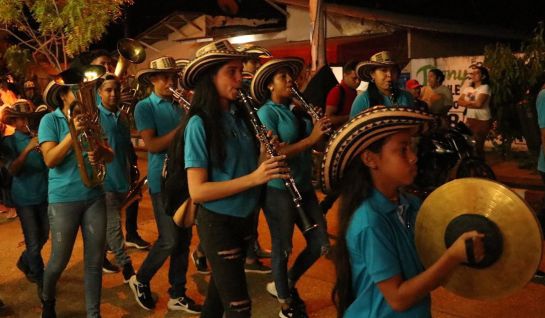 La participación de niños y niñas es clave para perpetuar las costumbres y el folclor Pelayero La participación de niños y niñas es clave para perpetuar las costumbres y el folclor Pelayero
