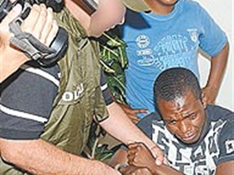 Dictan medida de aseguramiento contra futbolista por presunta violación