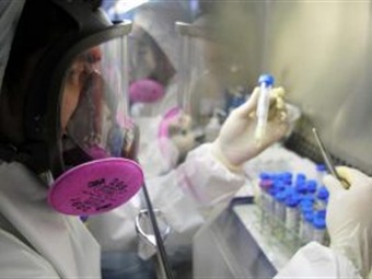 Las autoridades sanitarias cuentan 45 casos de gripe AH1N1 en Colombia