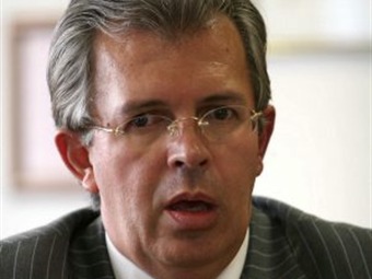 Corte Suprema desconfía del DAS