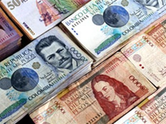 El peso continuará siendo fuerte, advierte el gobierno