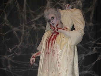 Confunden cadáver de un vecino con decoración de Halloween