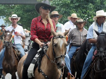 Con la tradicional cabalgata, Manizales iniciará sus festejos Con la tradicional cabalgata, Manizales iniciará sus festejos