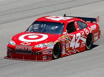 Juan Pablo Montoya fue quinto en Arizona y ascendió al puesto 21 de la Nascar