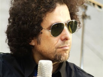 Calamaro:'Las redes sociales son un vicio y yo ya dejé vicios más peligrosos'