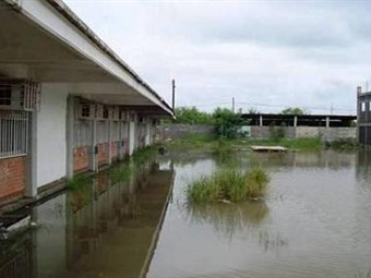 Gobierno garantiza reinicio de clases en zonas de emergencia invernal