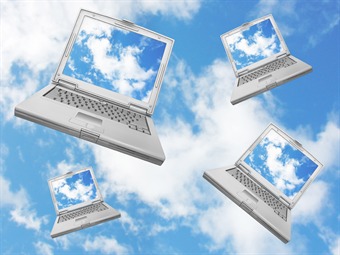 La nube sigue empeñada en conquistar a los empresarios