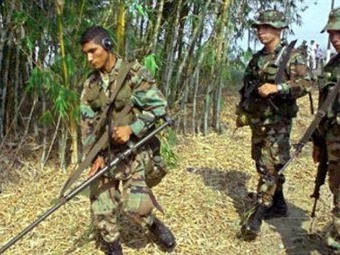 Ocho policías heridos por campo minado en Roberto Payán, Nariño