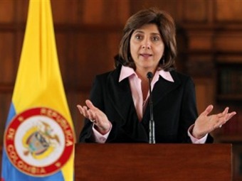 Canciller colombiana busca en la OEA designación de Humberto Sierra Porto como miembro de la CIDH