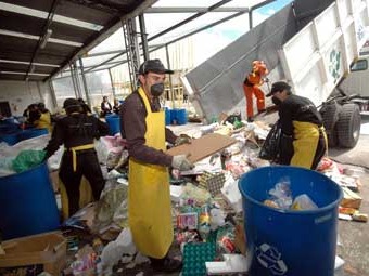 Se firmó convenio para que más de 4 millones de personas aprendan a reciclar en Bogotá