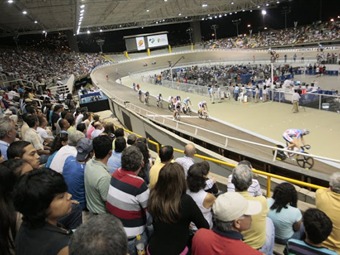 Inicia la Parada de la Copa Mundo de Ciclismo de pista en Cali