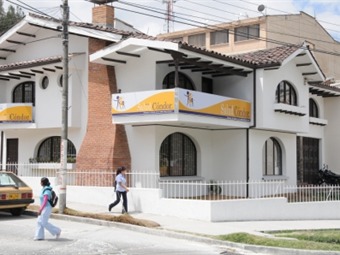 Por vías de hecho, socios de Salud Cóndor quieren recuperar la EPS