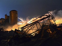 La Policía cree que puede haber hasta 15 muertos en la explosión de Texas