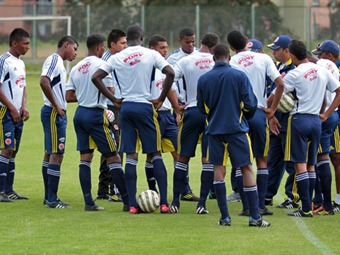 Tras el flojo torneo de la sub17 en el Suramericano, Harold Rivera no sigue como técnico