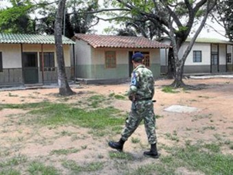 Director de cárcel de Tolemaida tiene 15 días para trasladar presos de "Tolemaida Resort"